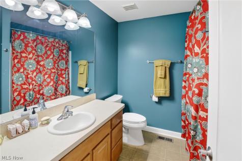38715 Berkshire Avenue Avon OH 44011