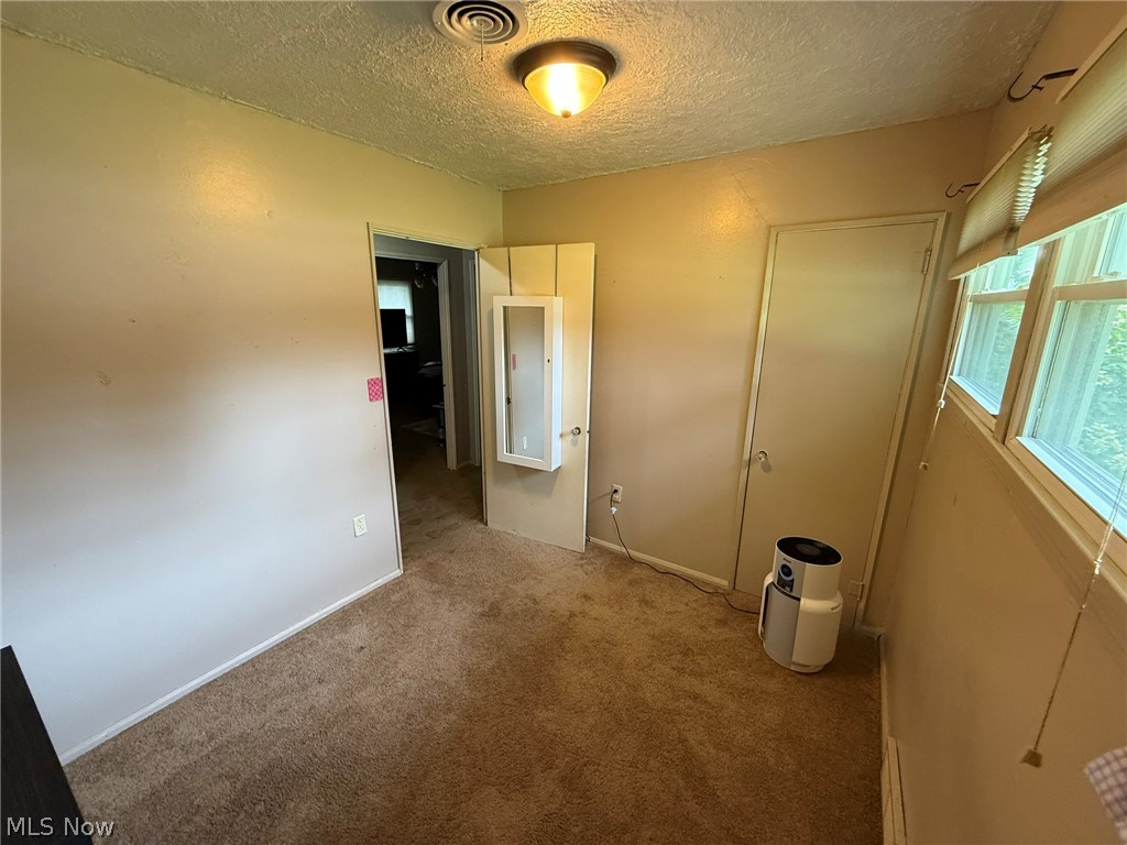 4924 Cleveland Avenue NW Canton OH 44709