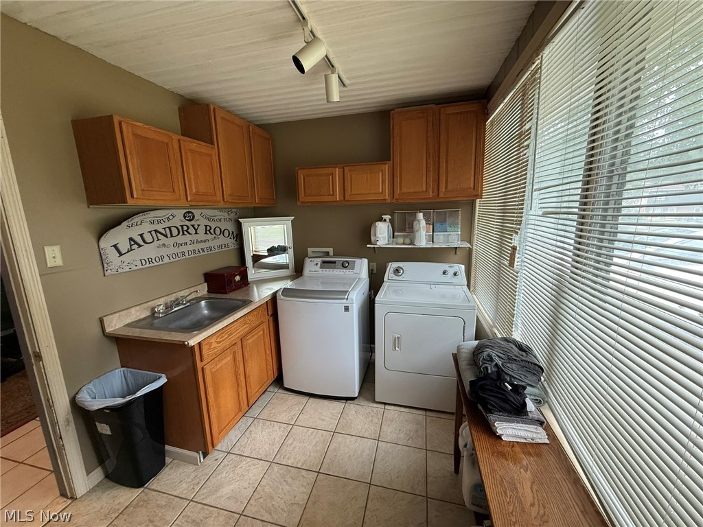 4924 Cleveland Avenue NW Canton OH 44709
