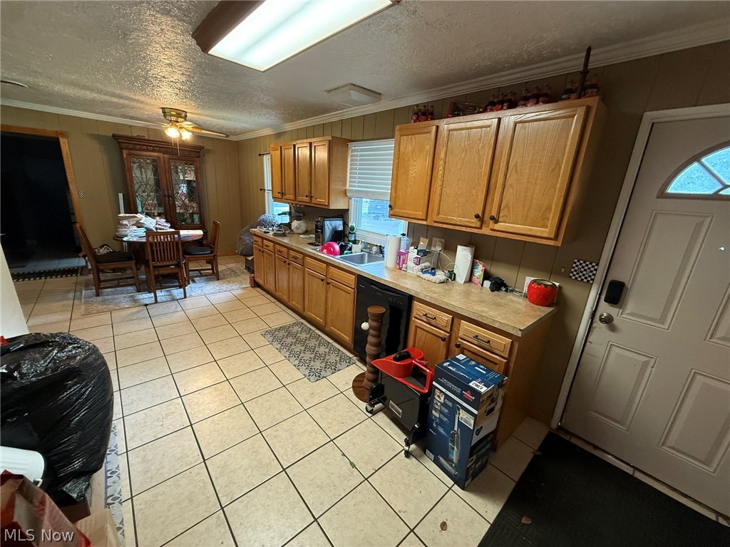 4924 Cleveland Avenue NW Canton OH 44709