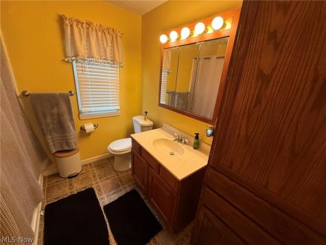 4924 Cleveland Avenue NW Canton OH 44709