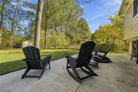 26956 Oxford Park Lane Olmsted Twp OH 44138