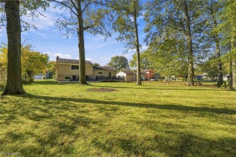 26956 Oxford Park Lane Olmsted Twp OH 44138