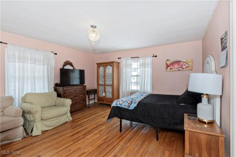 19850 Fairmount Boulevard Shaker Heights OH 44118
