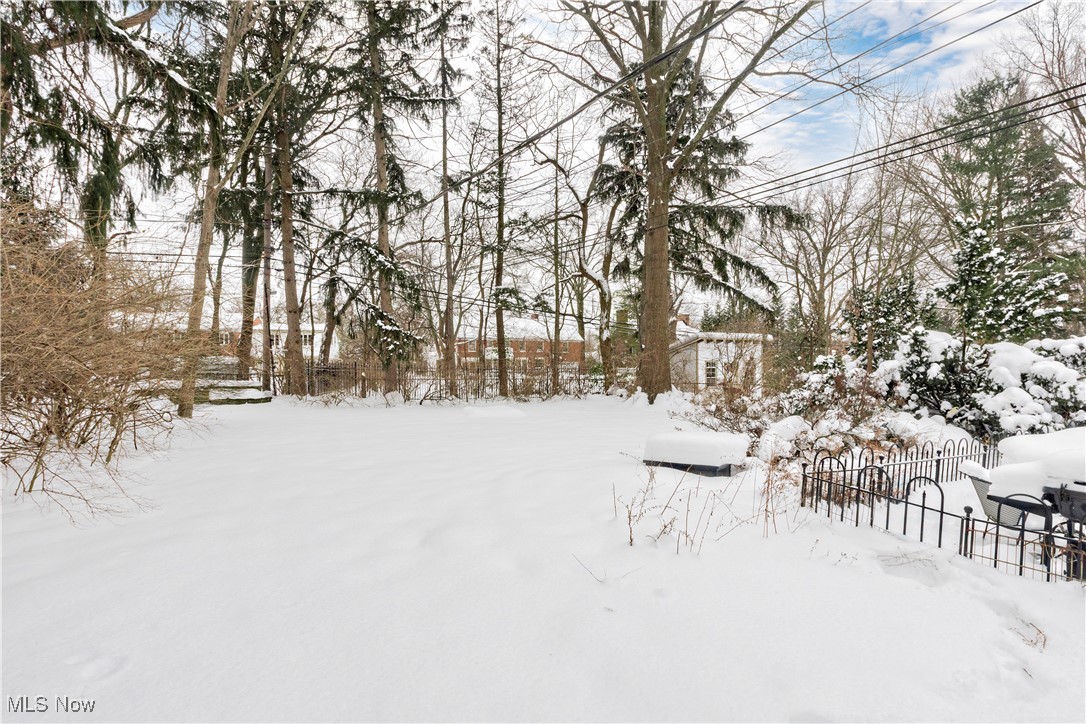 19850 Fairmount Boulevard Shaker Heights OH 44118