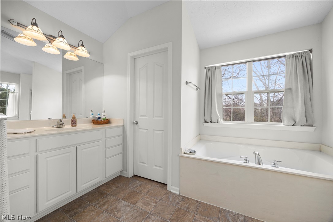 37802 Quail Hollow Avon OH 44011