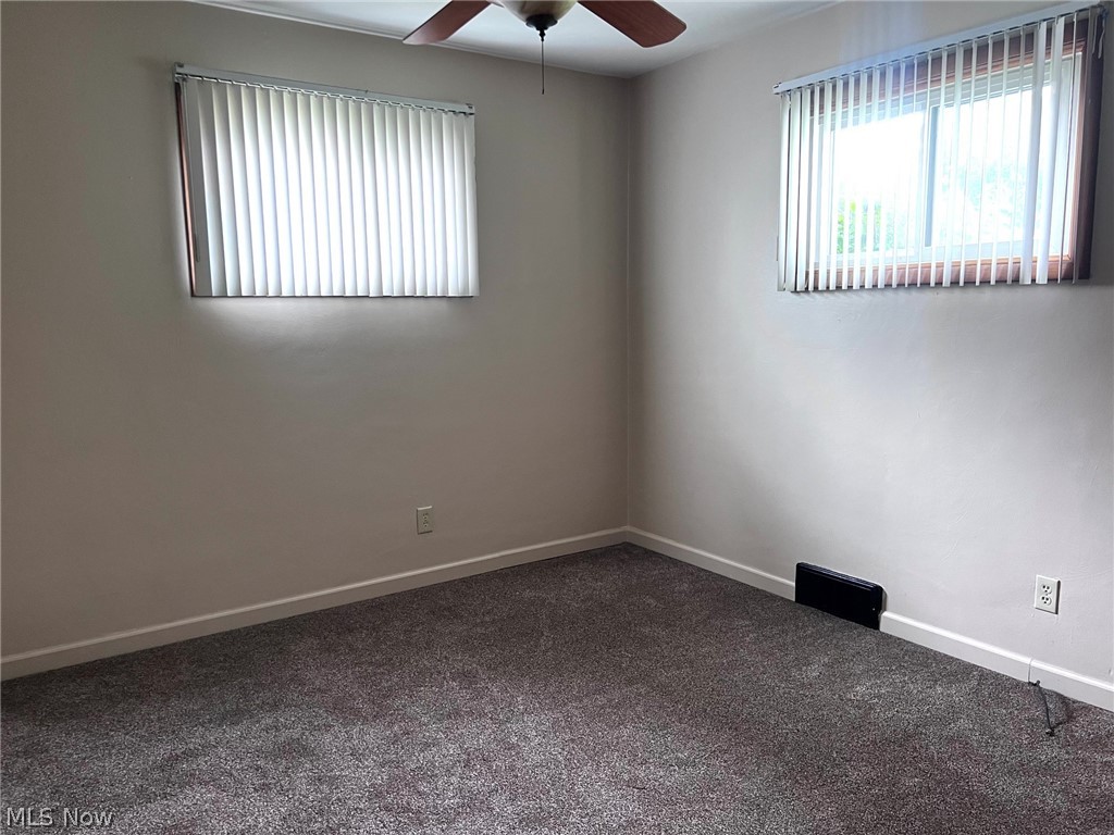 962 Adrian Circle Girard OH 44420
