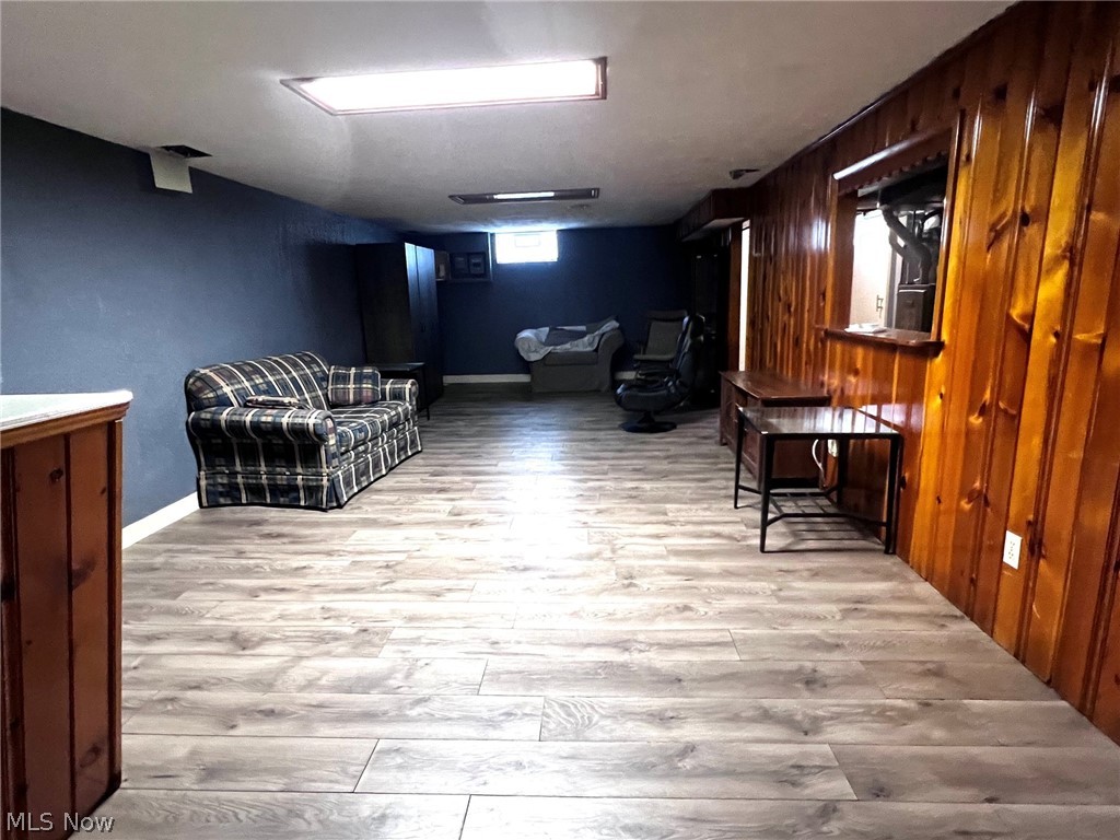 962 Adrian Circle Girard OH 44420