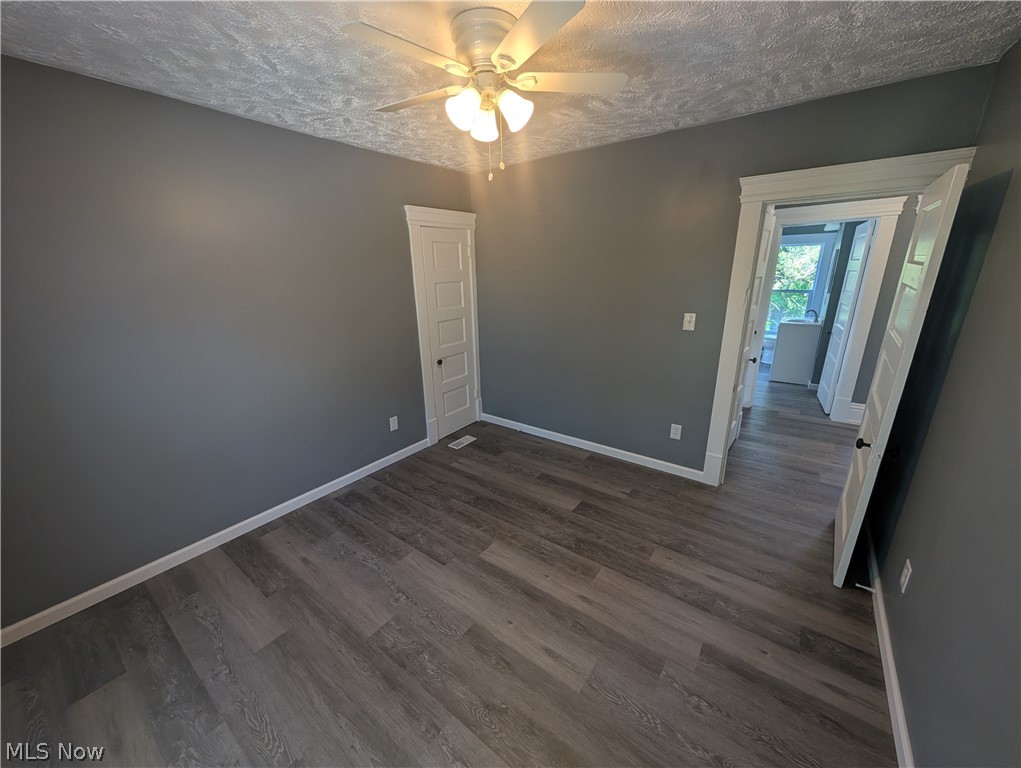 144 W Bridge Street Elyria OH 44035