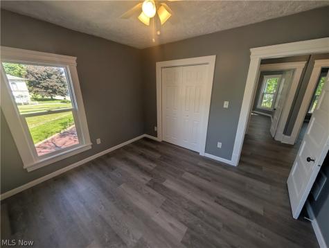 144 W Bridge Street Elyria OH 44035