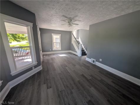 144 W Bridge Street Elyria OH 44035