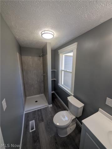 144 W Bridge Street Elyria OH 44035