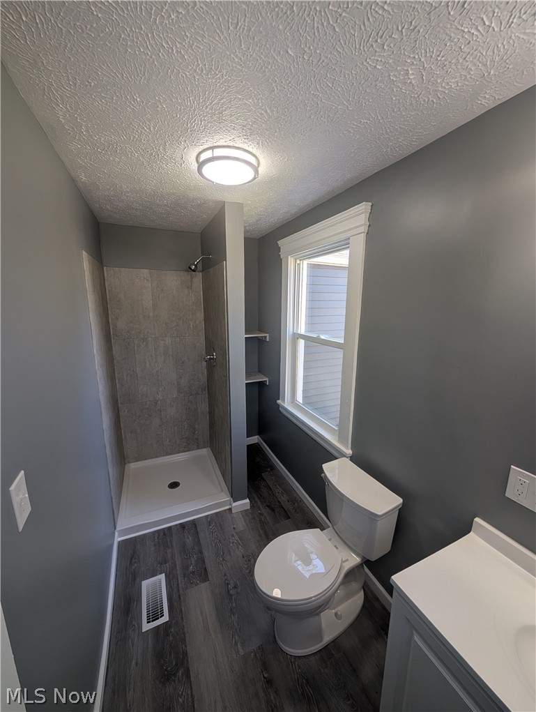 144 W Bridge Street Elyria OH 44035