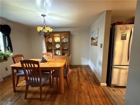 14537 Hickox Street Burton OH 44021