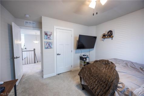 6170 James Drive Lorain OH 44053