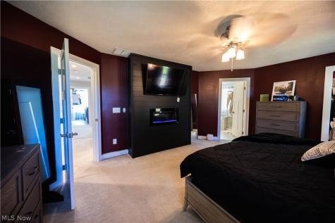 6170 James Drive Lorain OH 44053