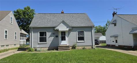 12605 Shady Oak Boulevard Garfield Heights OH 44125