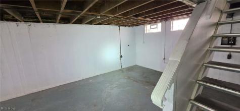 12605 Shady Oak Boulevard Garfield Heights OH 44125
