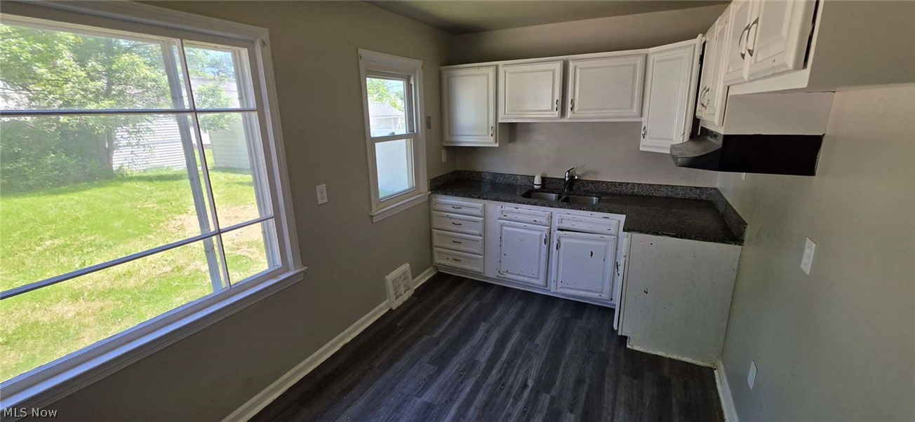 12605 Shady Oak Boulevard Garfield Heights OH 44125