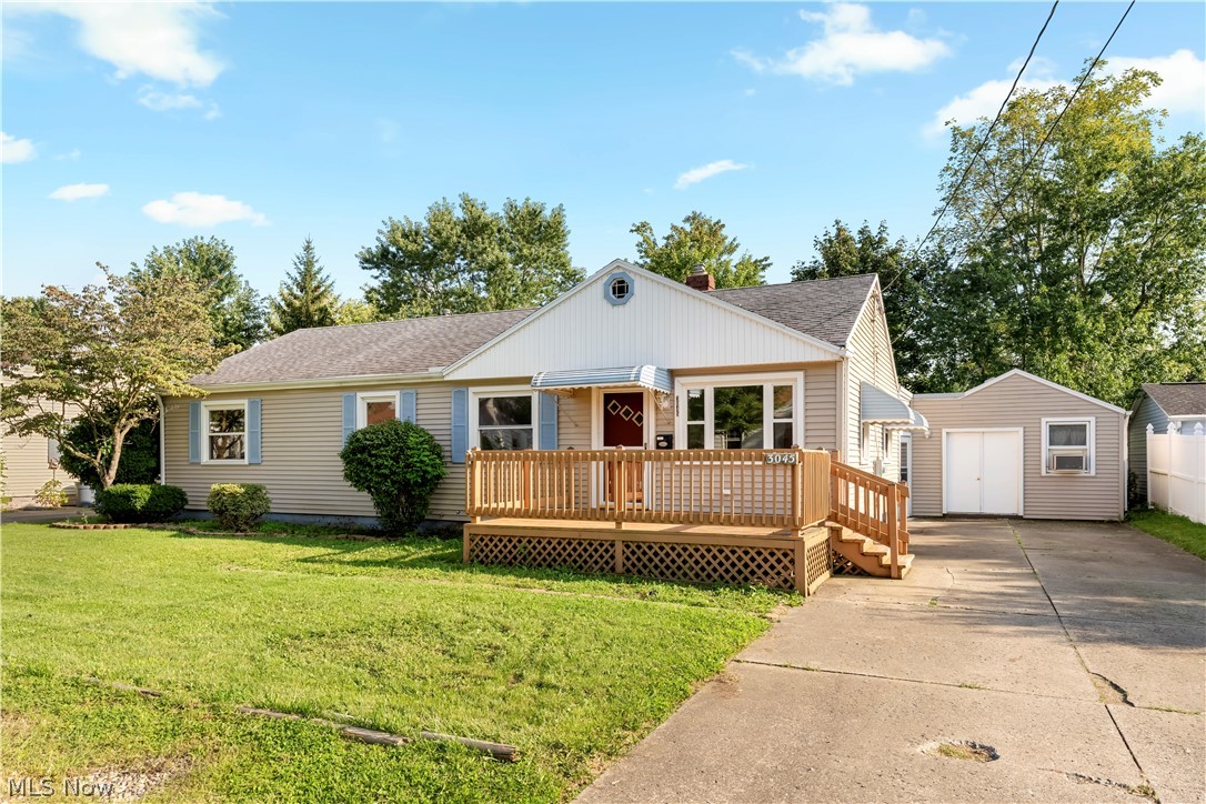 3045 Bayer Circle Massillon OH 44646