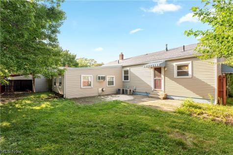 3045 Bayer Circle Massillon OH 44646
