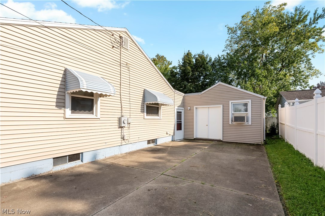 3045 Bayer Circle Massillon OH 44646