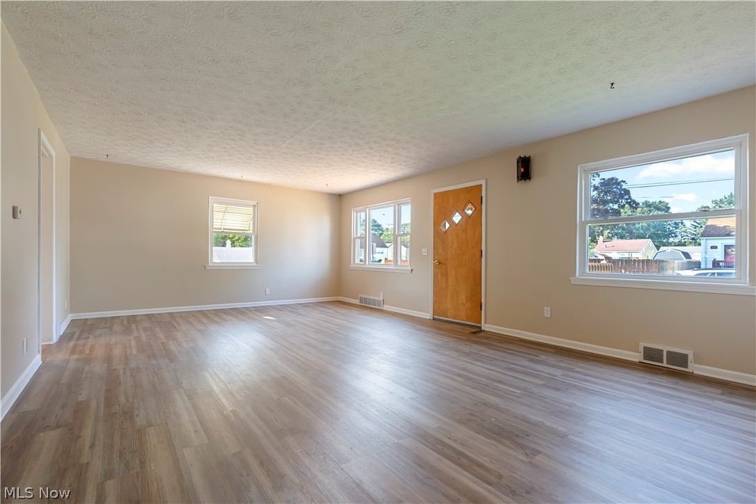 3045 Bayer Circle Massillon OH 44646