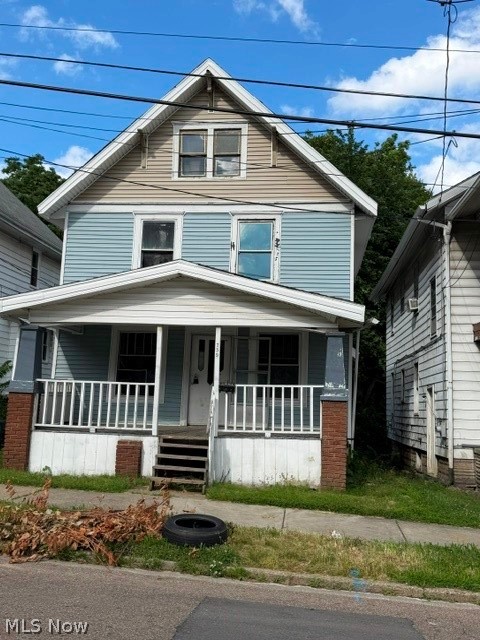 759 Fern Street Akron OH 44307