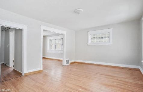 759 Fern Street Akron OH 44307