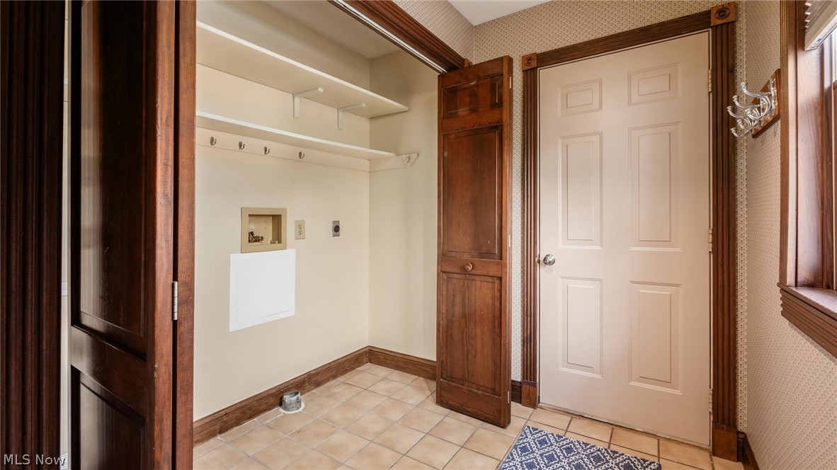 240 Mockingbird Hill Road Zanesville OH 43701