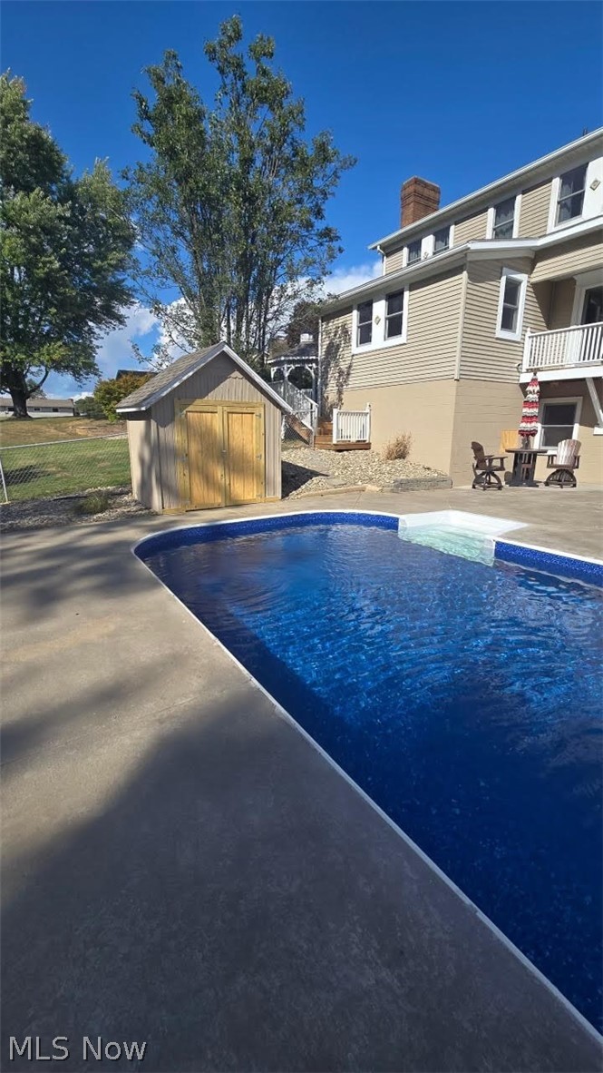 240 Mockingbird Hill Road Zanesville OH 43701
