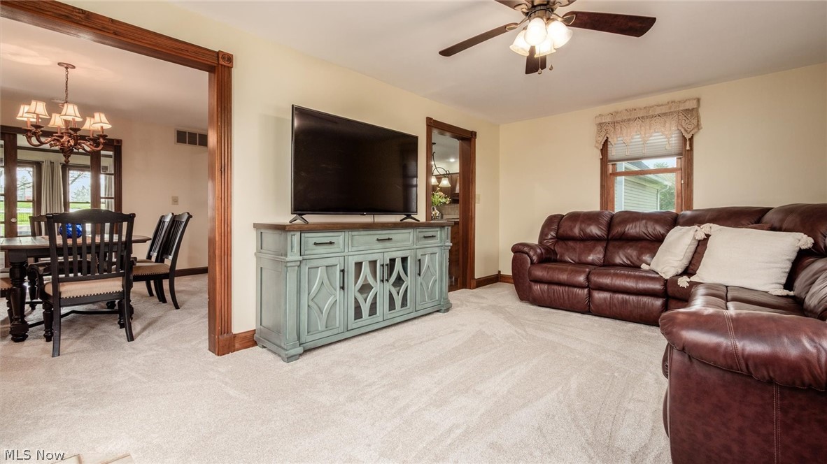 240 Mockingbird Hill Road Zanesville OH 43701
