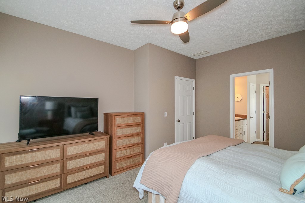 9072 Devonshire Drive Olmsted Falls OH 44138
