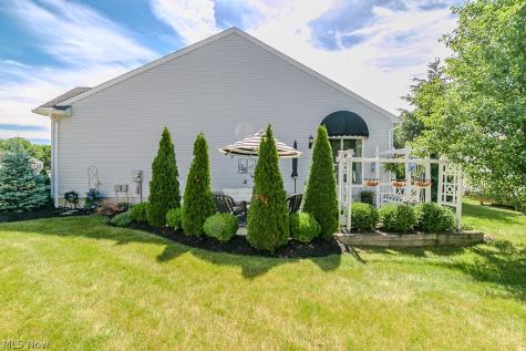 9072 Devonshire Drive Olmsted Falls OH 44138