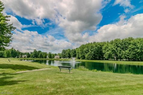 9072 Devonshire Drive Olmsted Falls OH 44138