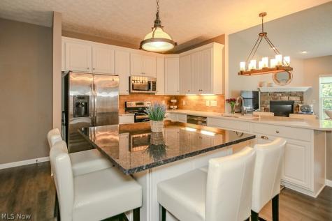 9072 Devonshire Drive Olmsted Falls OH 44138