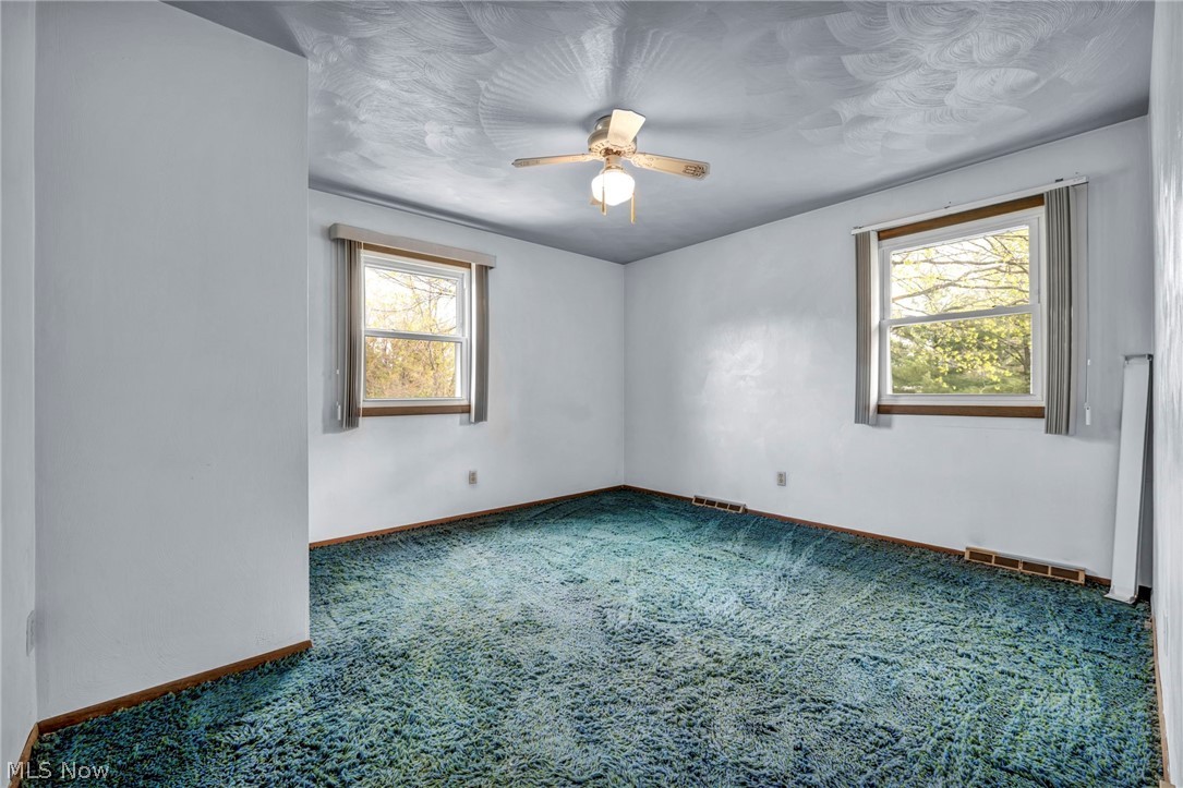 3446 Niles Carver Road Mineral Ridge OH 44440