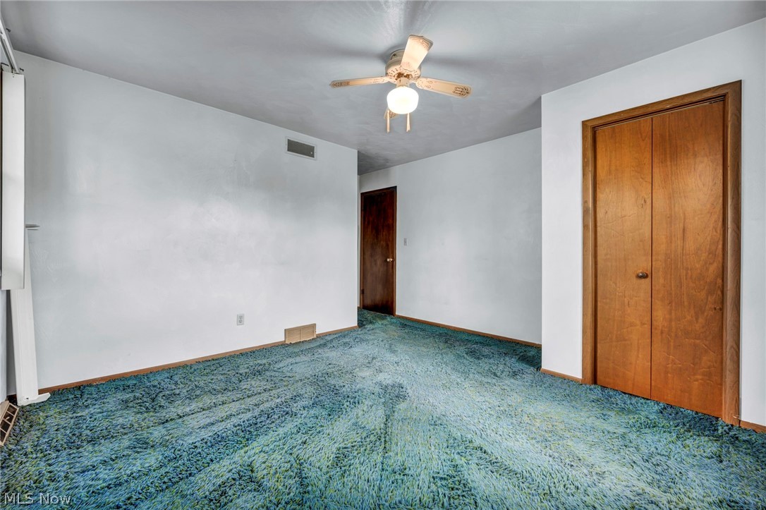 3446 Niles Carver Road Mineral Ridge OH 44440