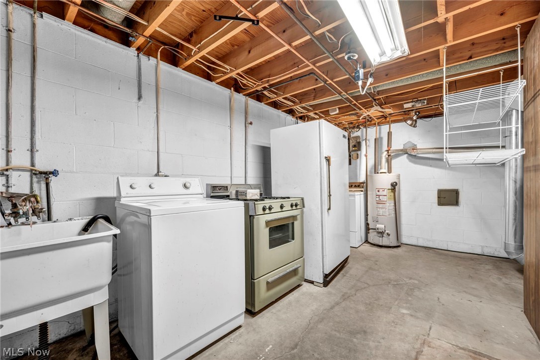 3446 Niles Carver Road Mineral Ridge OH 44440
