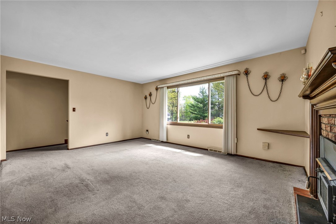 3446 Niles Carver Road Mineral Ridge OH 44440