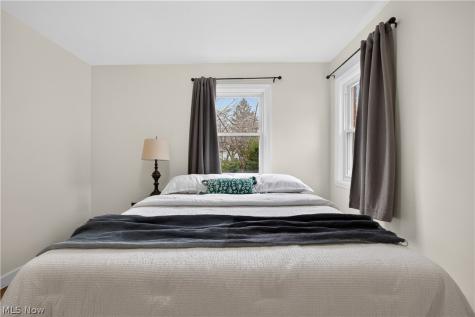 5407 Porter Road North Olmsted OH 44070