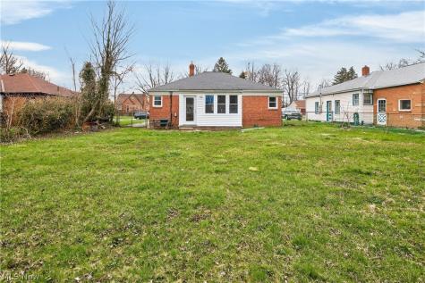 5407 Porter Road North Olmsted OH 44070