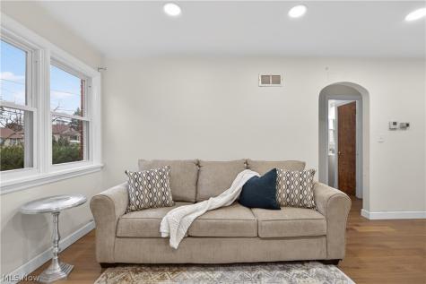 5407 Porter Road North Olmsted OH 44070