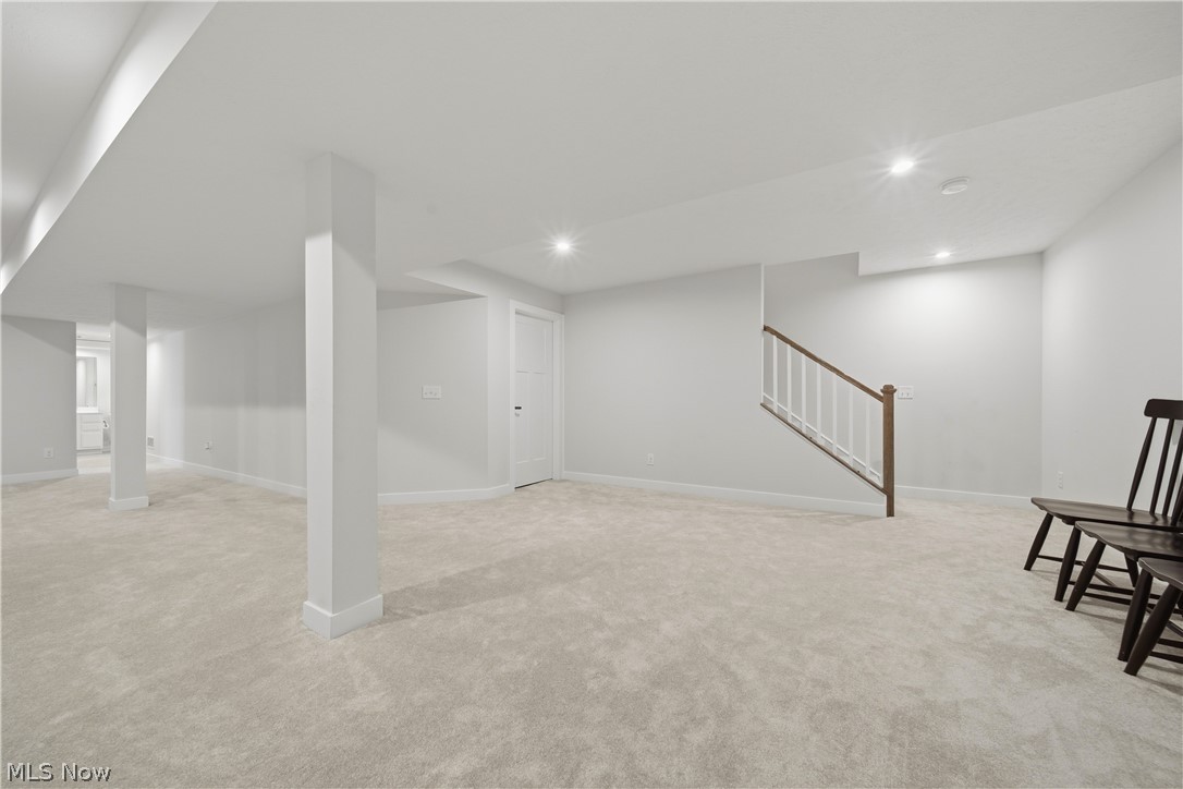 3354 Stoneleigh Road NE Canton OH 44721