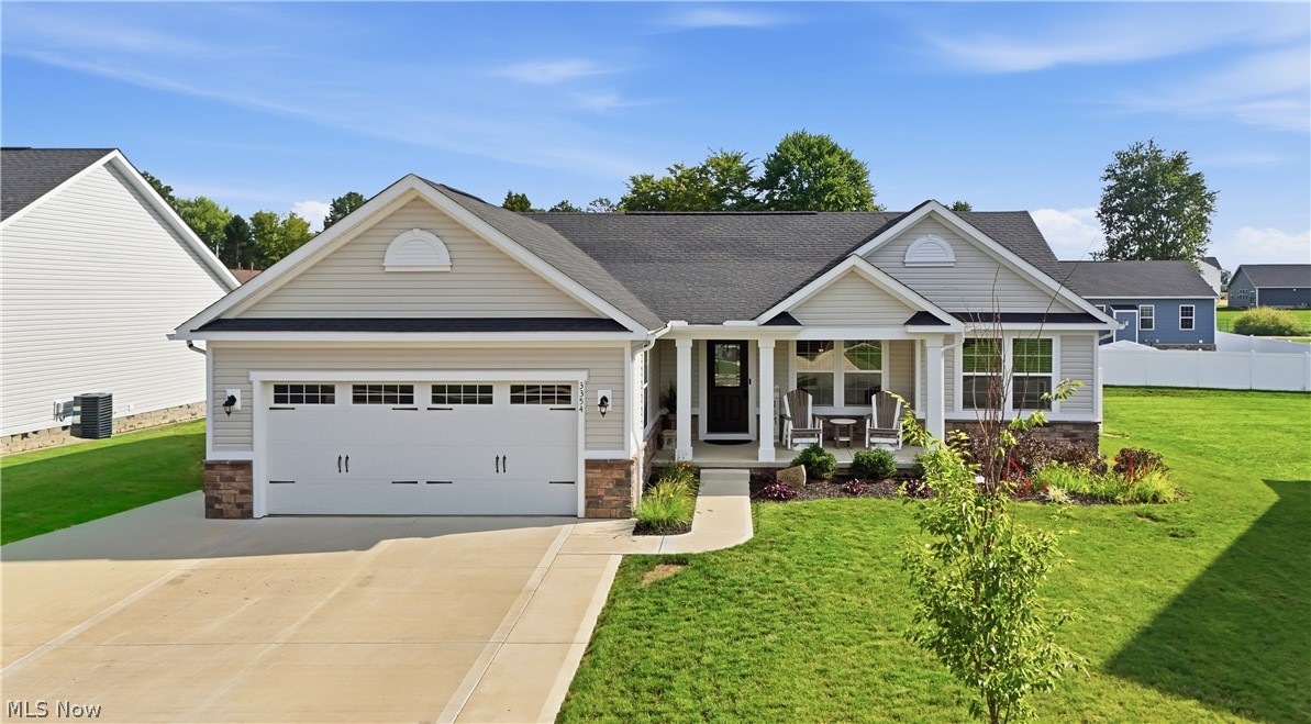 3354 Stoneleigh Road NE Canton OH 44721