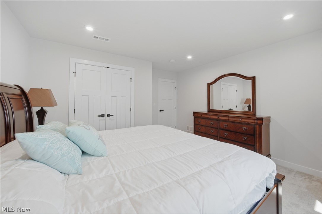 3354 Stoneleigh Road NE Canton OH 44721