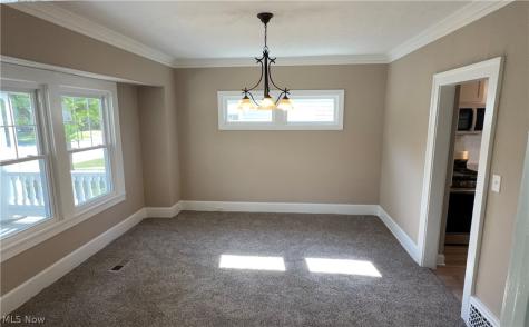 13127 Cedar Road Cleveland Heights OH 44118