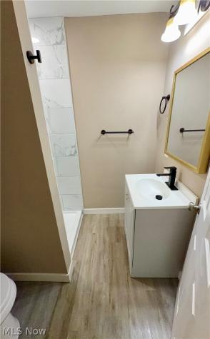 13127 Cedar Road Cleveland Heights OH 44118