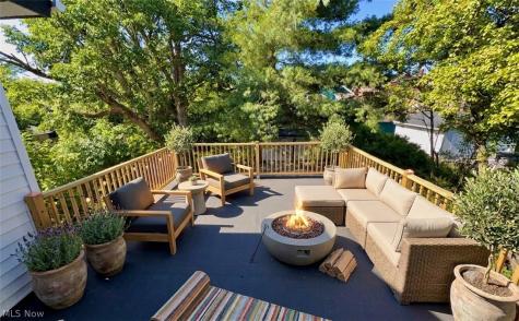13127 Cedar Road Cleveland Heights OH 44118