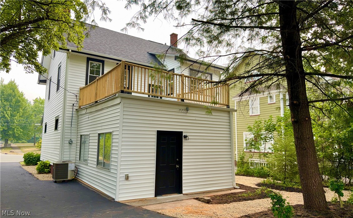13127 Cedar Road Cleveland Heights OH 44118